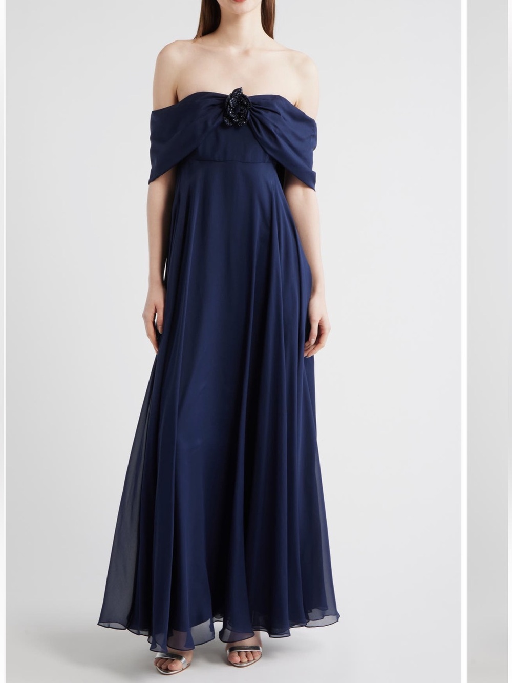 ✨NEW✨Sachin & Babi Rebecca Rosette Detail Off the Shoulder Silk Chiffon Gown